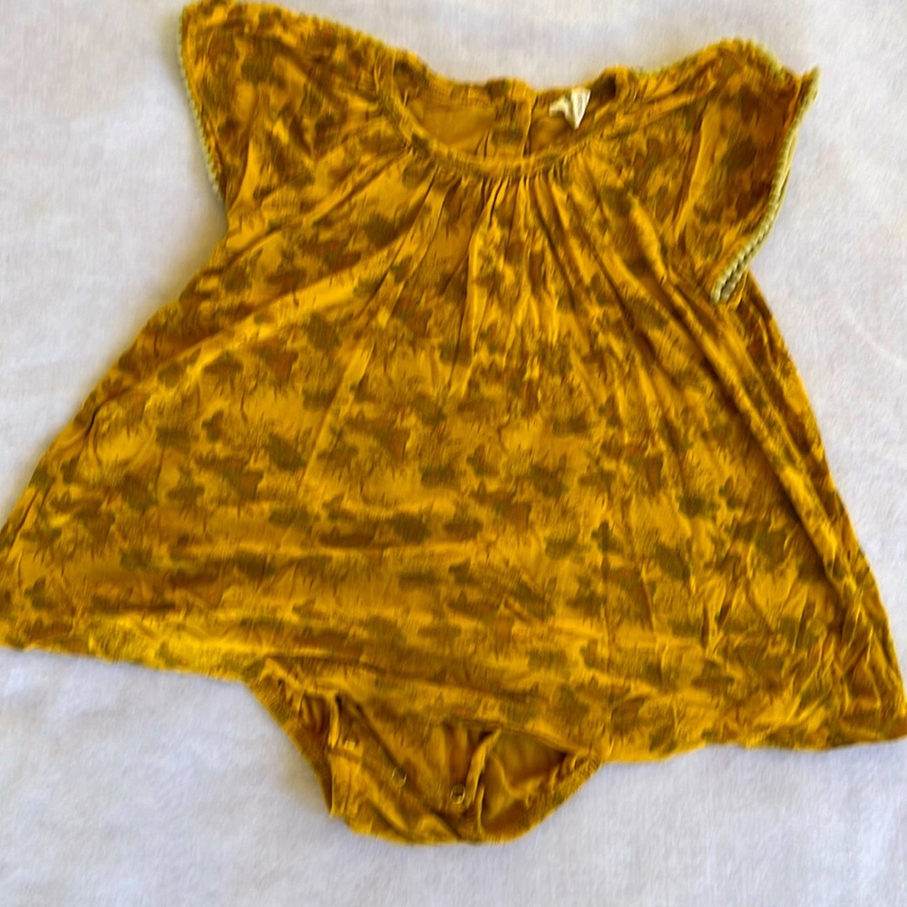 Kate Quinn 18-24 months dress onesie. Butterfly print.